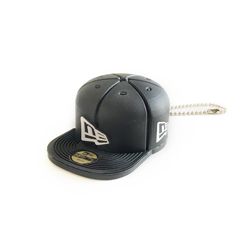 NEW ERA BLACK 32GB USB KEYCHAIN