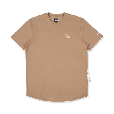 NEW ERA MOUNTAIN LOGO KHAKI SHORT SLEEVE T-SHIRT