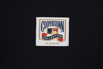 MLB COOPERSTOWN NEW YORK YANKEES HAND DRAWING BLACK SHORT SLEEVE T-SHIRT