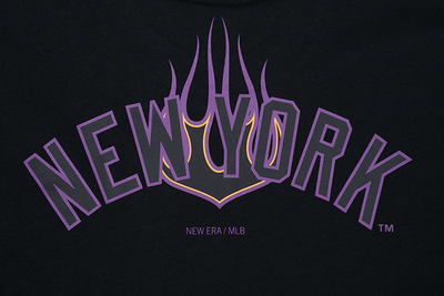NEW YORK YANKEES FLAME BLACK SHORT SLEEVE T-SHIRT