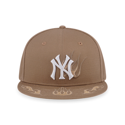 NEW YORK YANKEES FLAME KHAKI 9FIFTY CAP