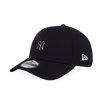 NEW YORK YANKEES MINI ROUGH METAL BADGE BLACK 9FORTY CAP