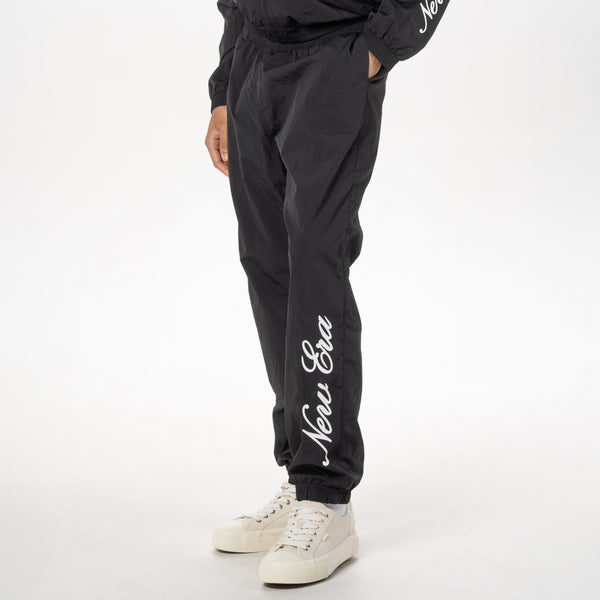 NEW ERA BASIC BLACK TRACK PANTS – New Era Hong Kong