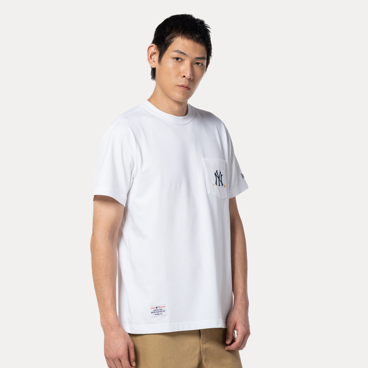 ■New Era■ MLB New York Yankees Neon Logo T-Shirt White 145 □New Era□ MLB New York Yankees Neon Logo T-Shirt White 145
