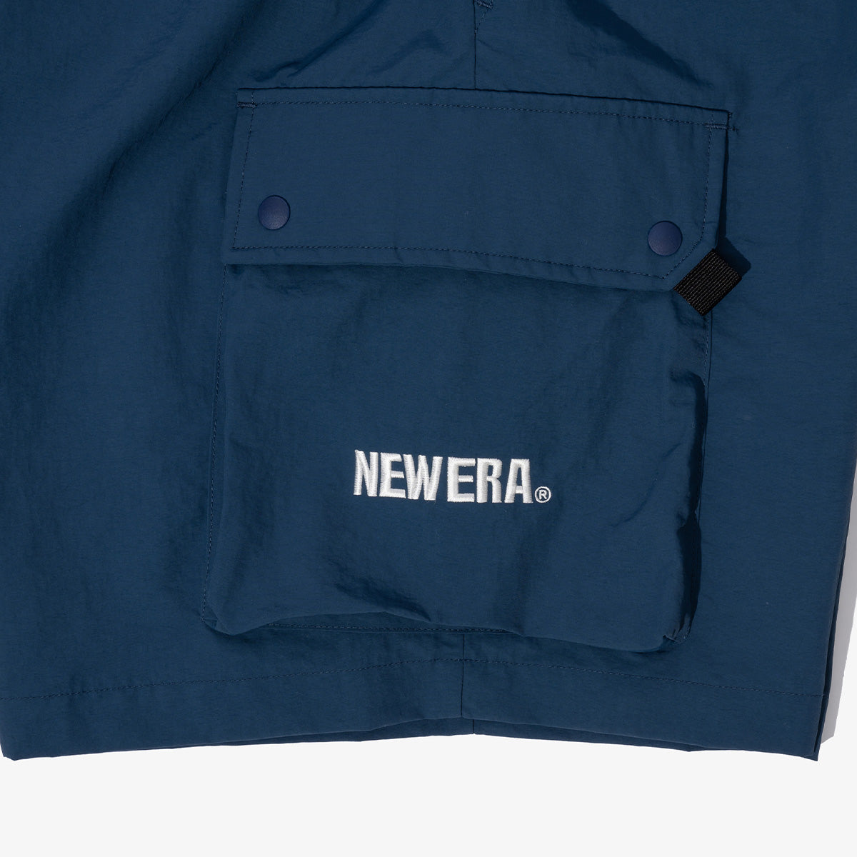 NEW ERA OUTDOOR NAVY SHORTS