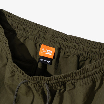 NEW ERA OUTDOOR DARK GREEN SHORTS