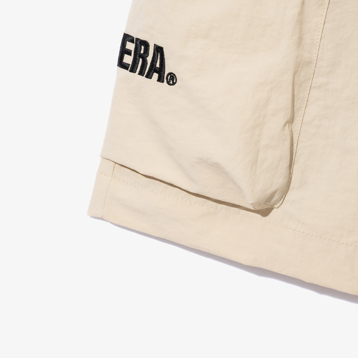 NEW ERA OUTDOOR BEIGE SHORTS