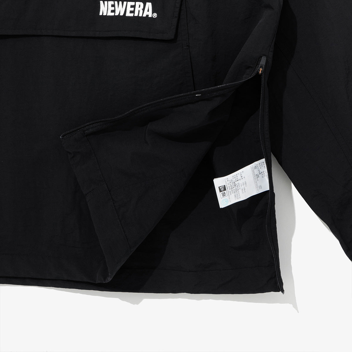 NEW ERA OUTDOOR BLACK ANORAK JACKET