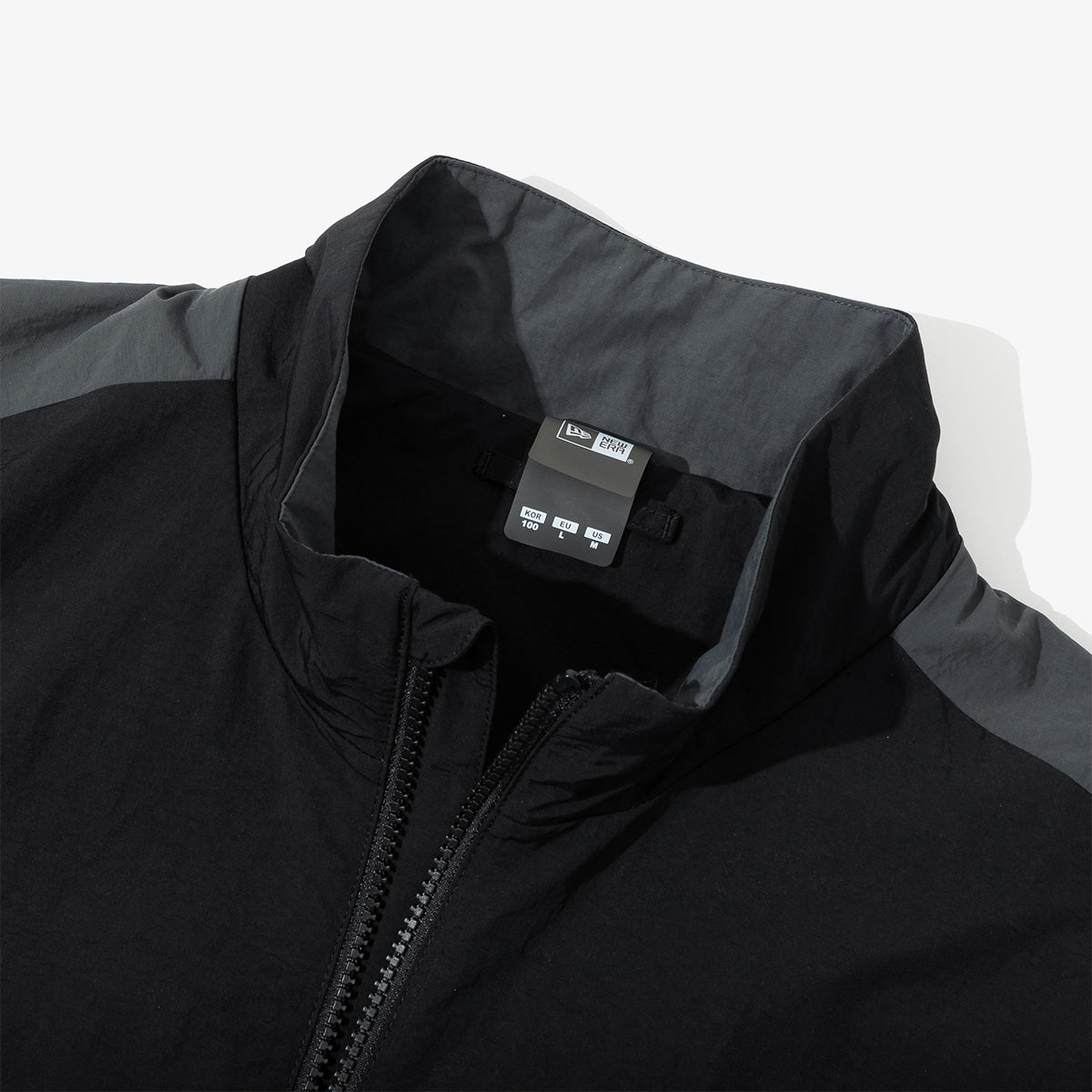 NEW ERA TECH COLOR BLACK TRACK JACKET