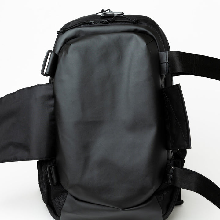 NEW ERA BLACK 33L TPU BASIC SKATEBOARD URBAN PACK – New Era NEW ERA BLACK 33L TPU BASIC SKATEBOARD URBAN PACK – New Era