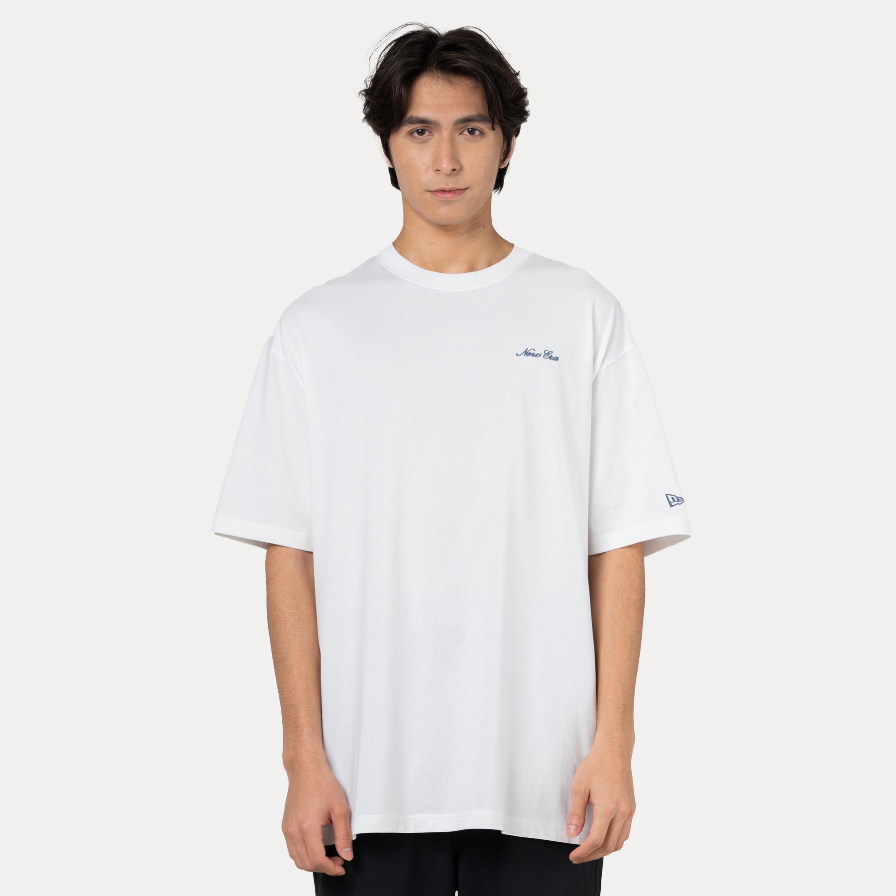 NEW ERA BASIC WHITE OVERSIZED SHORT SLEEVE T-SHIRT – New Era