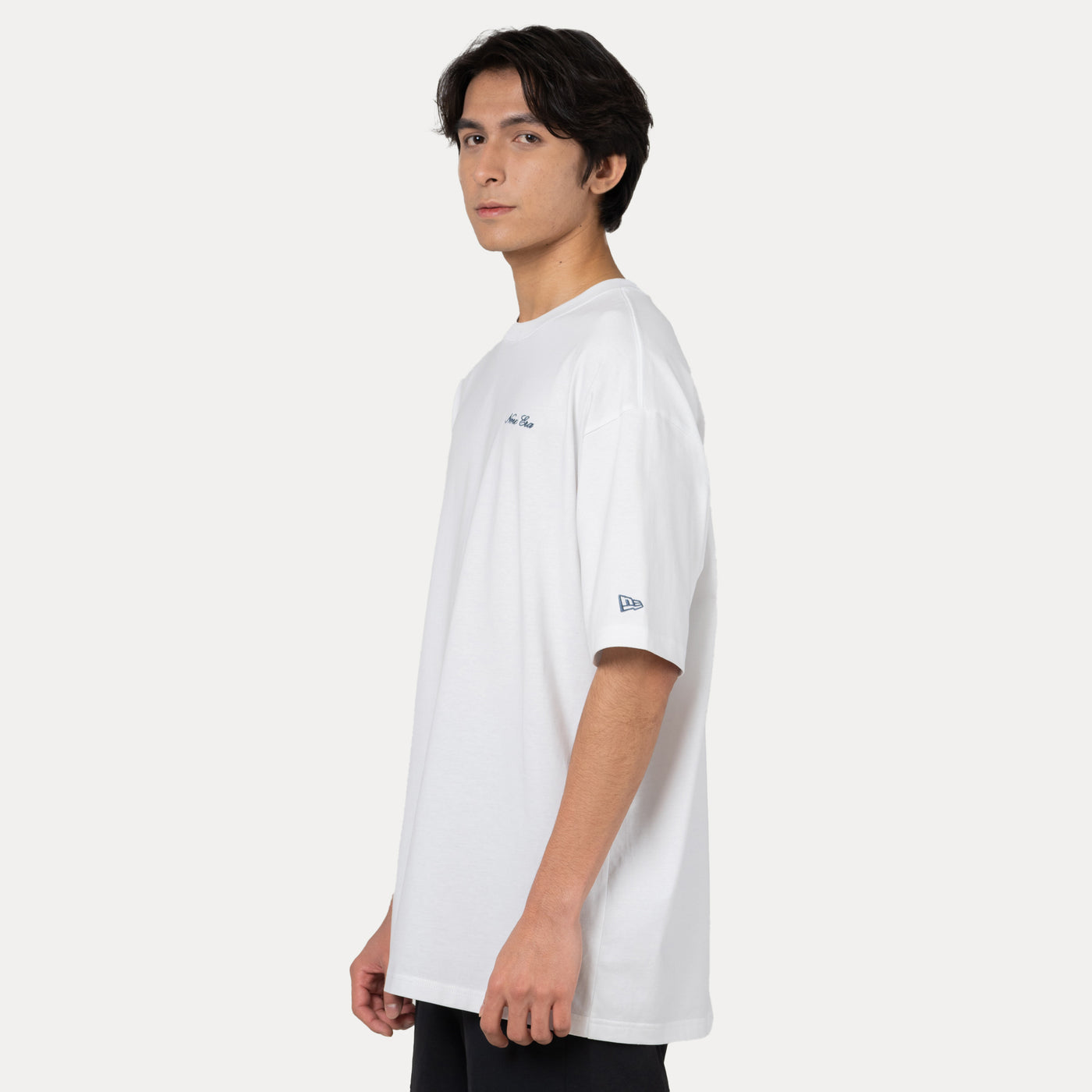 NEW ERA BASIC WHITE OVERSIZED SHORT SLEEVE T-SHIRT