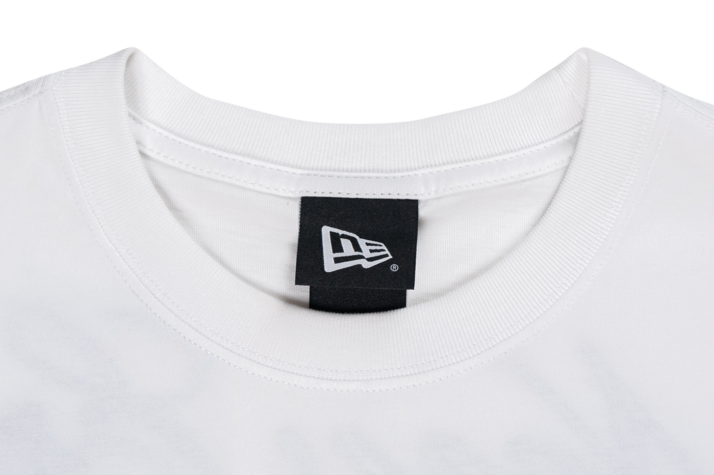 NEW ERA BASIC WHITE OVERSIZED SHORT SLEEVE T-SHIRT