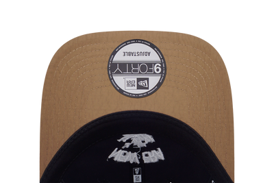 NEW ERA OUTDOOR NATURAL LOGO BLACK 9FORTY UNST CAP