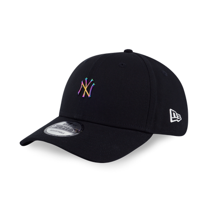 NEW YORK YANKEES MLB METAL BADGE BLACK 9FORTY CAP