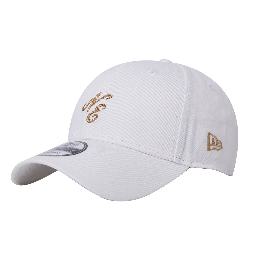 NEW ERA ESSENTIAL "NE" SCRIPT LOGO WHITE 9FORTY CAP