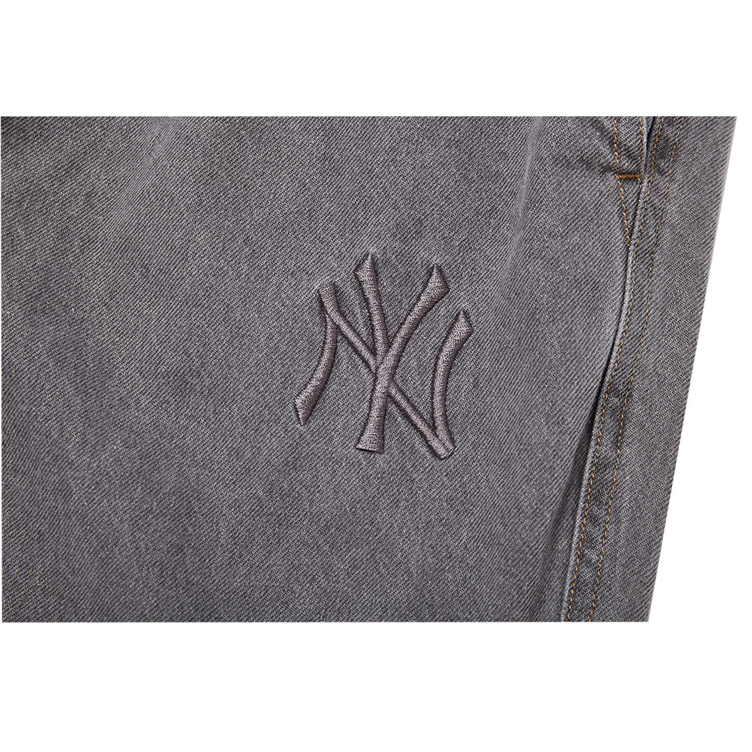 NEW YORK YANKEES GRADUATION PARTY GRAY WOVEN SHORTS