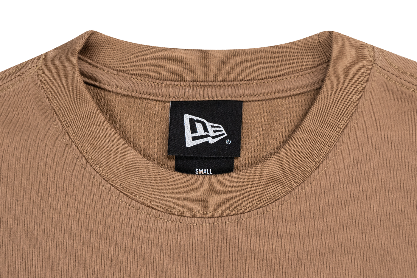 NEW ERA SCRIPT LOGO KHAKI SHORT SLEEVE T-SHIRT