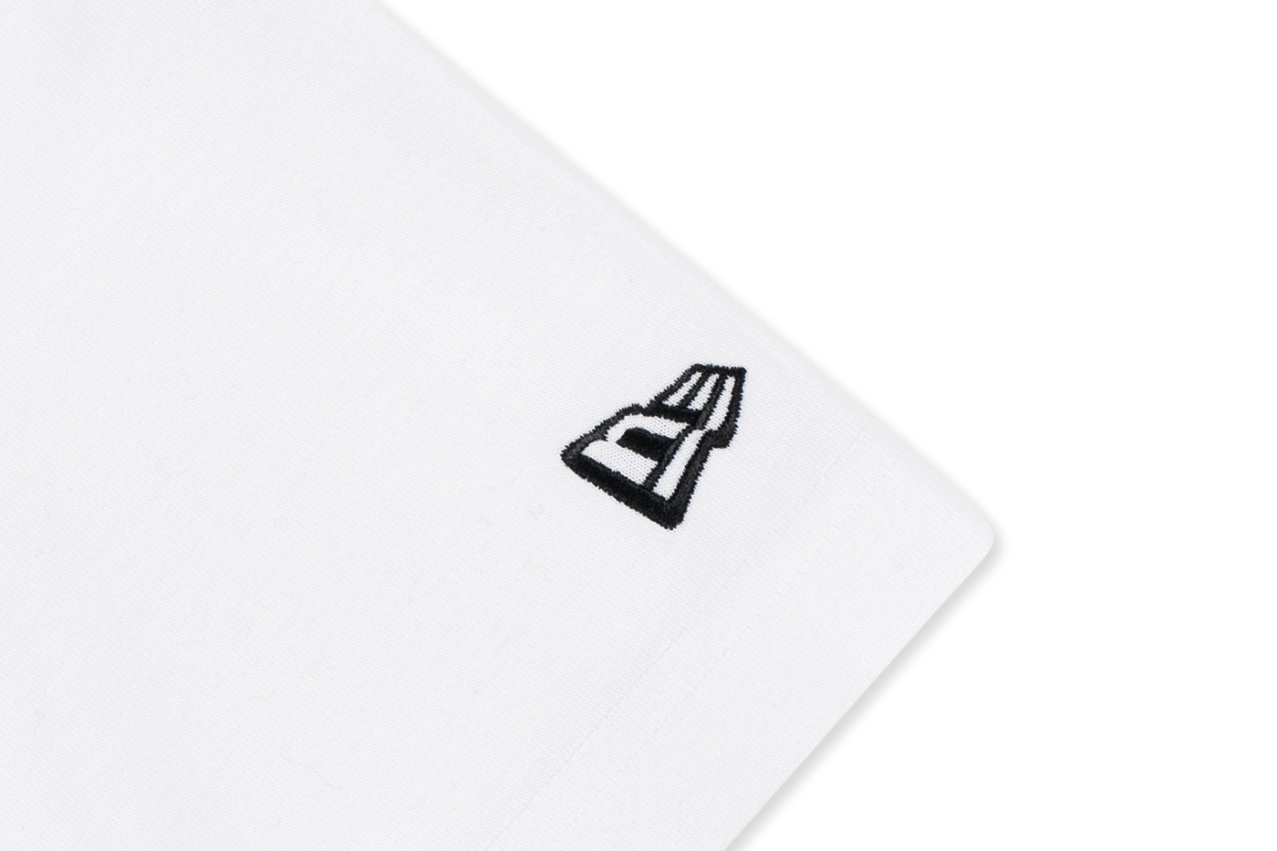 NEW ERA BASIC LOGO WHITE SHORT SLEEVE T-SHIRT