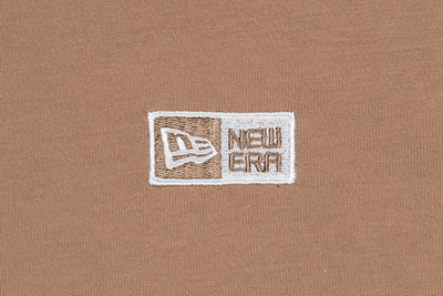 NEW ERA BOX LOGO KHAKI SHORT SLEEVE T-SHIRT