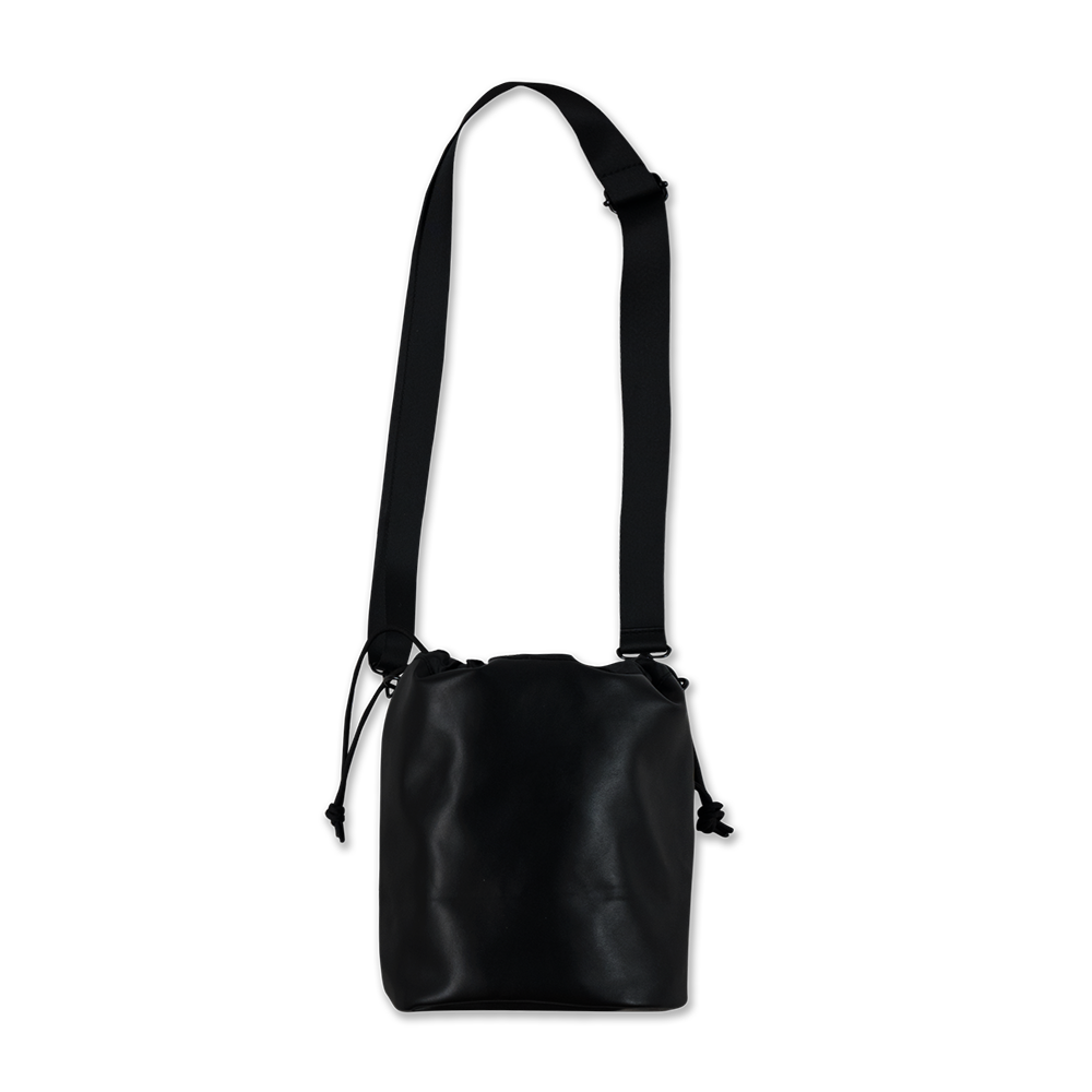 NEW ERA DARK 90S BLACK PU LEATHER BENTO DRAWSTRING BAG