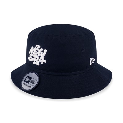 NEW ERA STREET REVERIE BLACK BUCKET 01