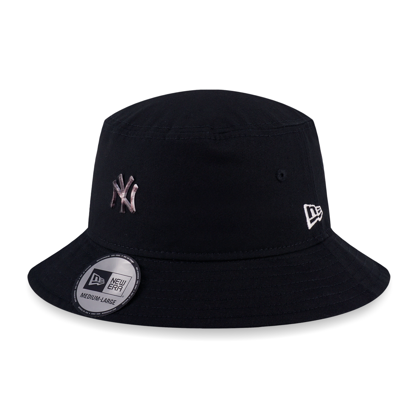 NEW YORK YANKEES COMIC SPACE - METAL BADGE BLACK BUCKET 01