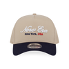 NEW ERA BASIC SCRIPT NAVY VISOR OAT MILK 9FORTY AF CAP