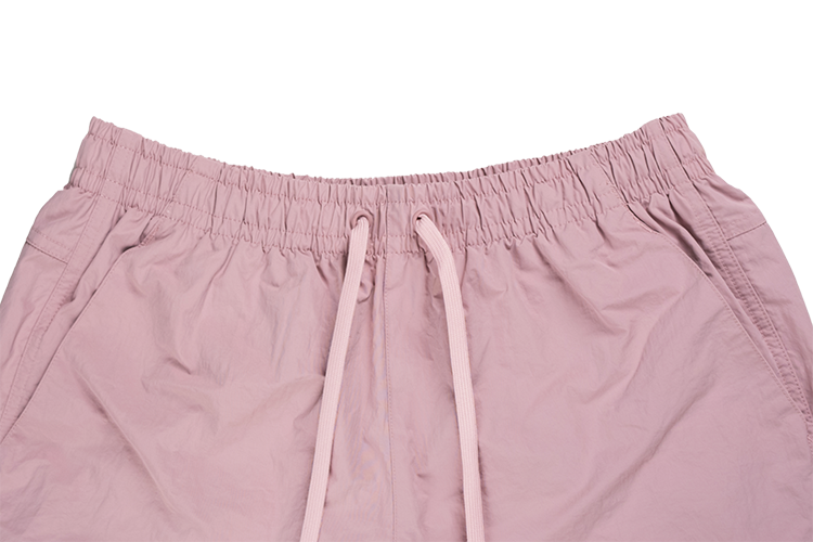 NEW ERA BASIC CORE DIRTY PINK WOVEN SHORTS