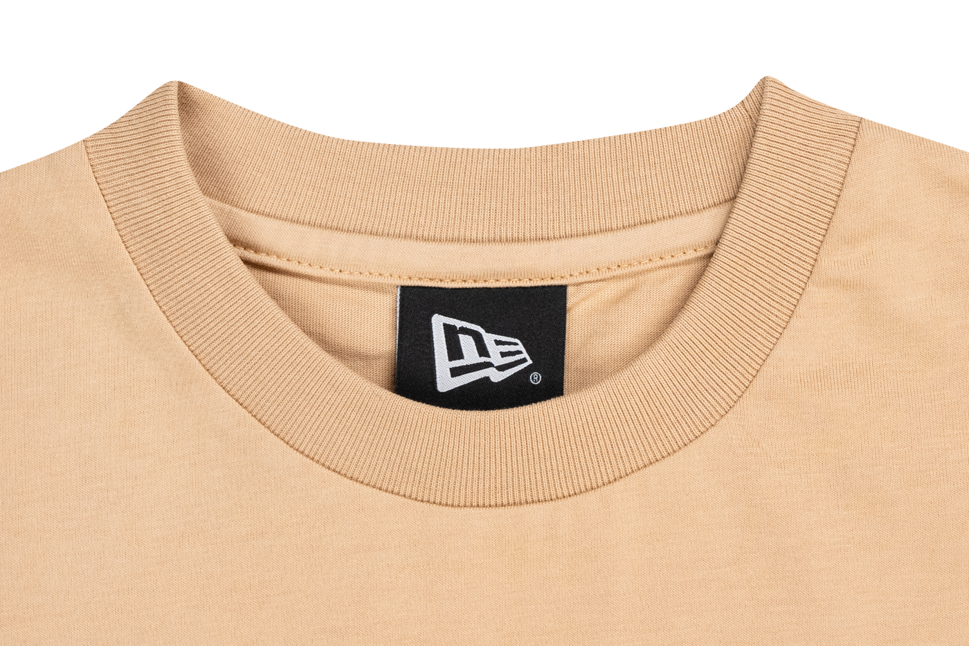 NEW ERA BASIC SCRIPT OAT MILK WOMEN SHORT SLEEVE TEE DRESS