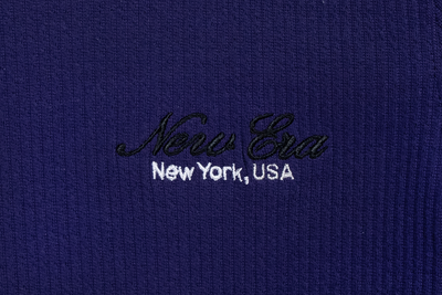 NEW ERA BASIC SCRIPT PURPLE WOMEN CROP RIB TEE