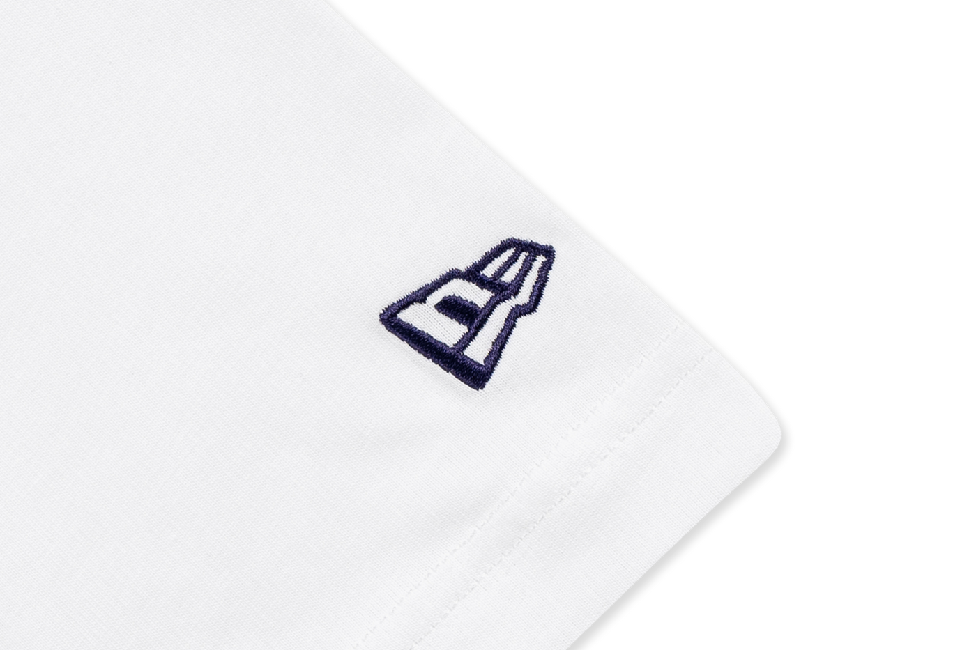 NEW ERA OUTDOOR BOLD WHITE PERFORMANCE SHORT SLEEVE T-SHIRT