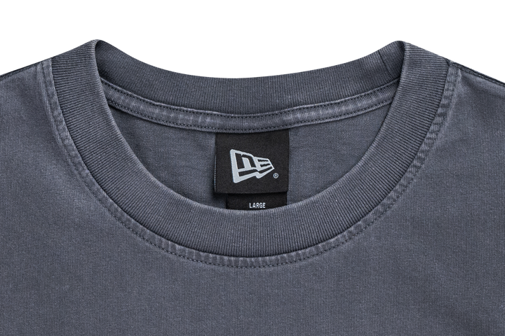 NEW ERA OLD SCHOOL SPORT AP GRAPHITE OVERSIZED SHORT SLEEVE NEW ERA OLD SCHOOL SPORT AP GRAPHITE OVERSIZED SHORT SLEEVE