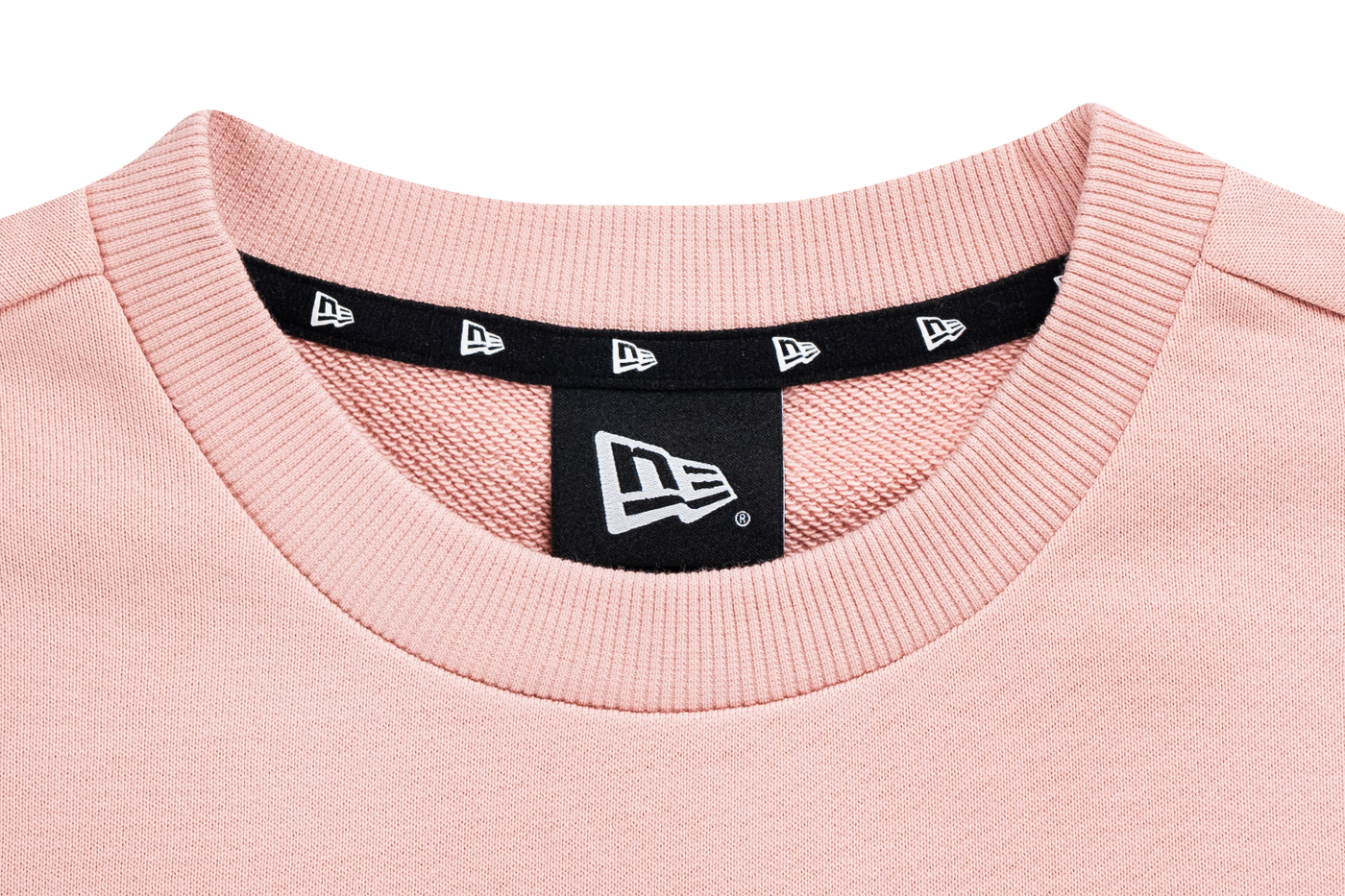 NEW ERA PREPPY DIRTY PINK CREW NECK SWEATSHIRT