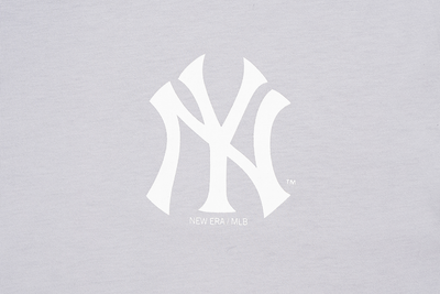 NEW YORK YANKEES ESSENTIAL DOLPHIN GRAY SHORT SLEEVE T-SHIRT