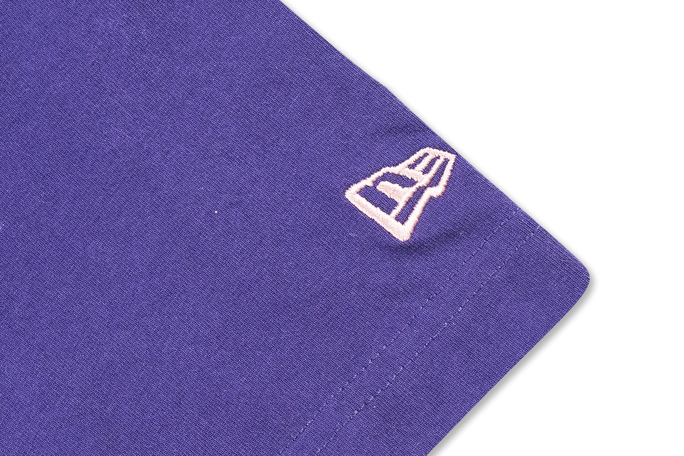 NEW YORK YANKEES COLOR ERA PURPLE SHORT SLEEVE T-SHIRT