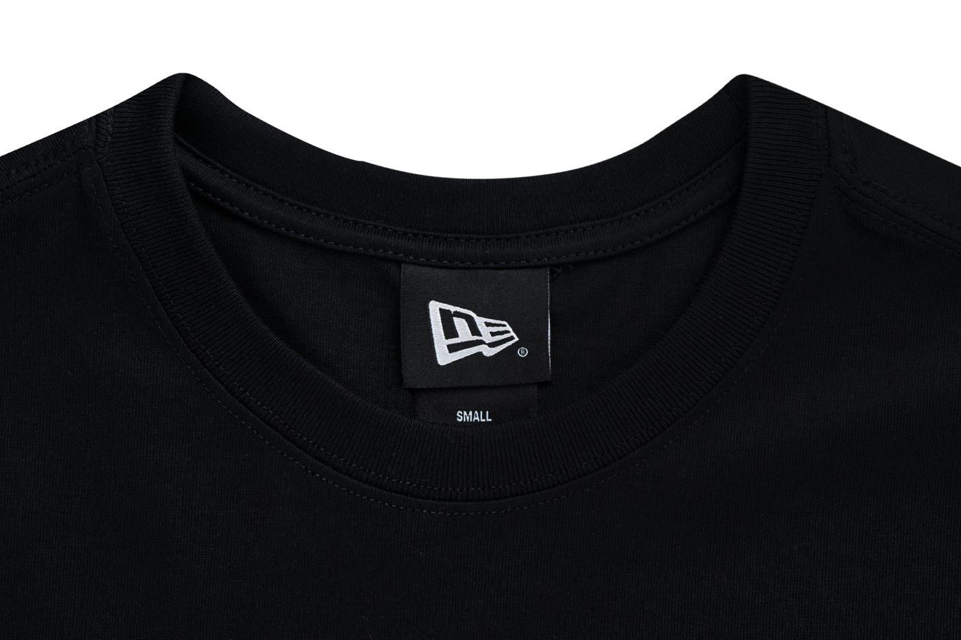 NEW ERA PREPPY BLACK SHORT SLEEVE T-SHIRT