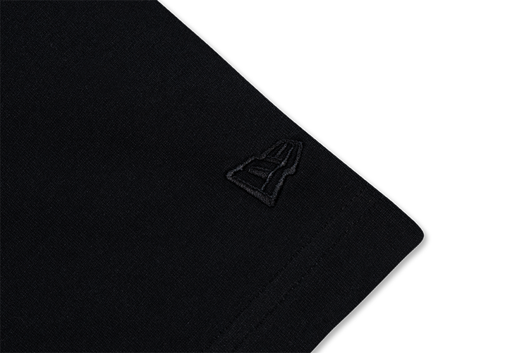 NEW ERA DARK 90S BLACK SHORT SLEEVE POCKET T-SHIRT