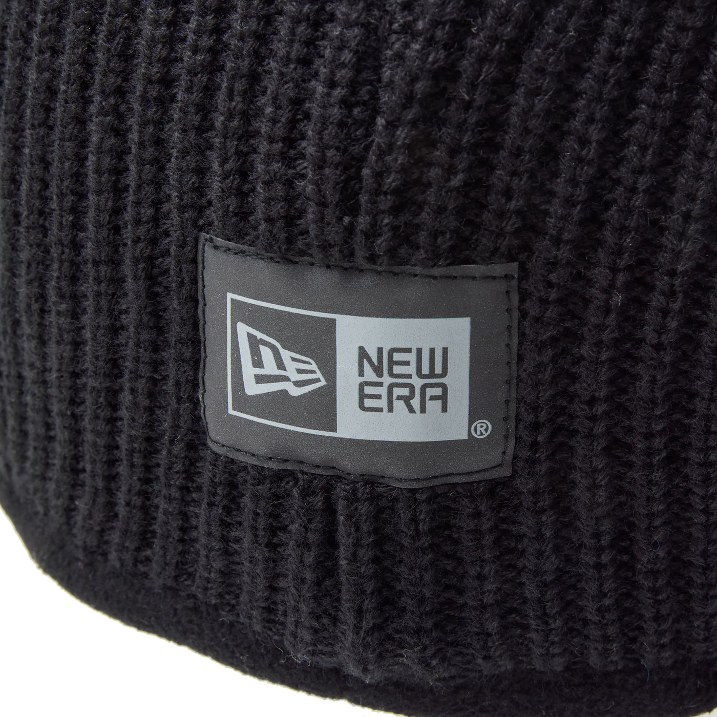 NEW ERA BLACK FLEECE EAR WARMER