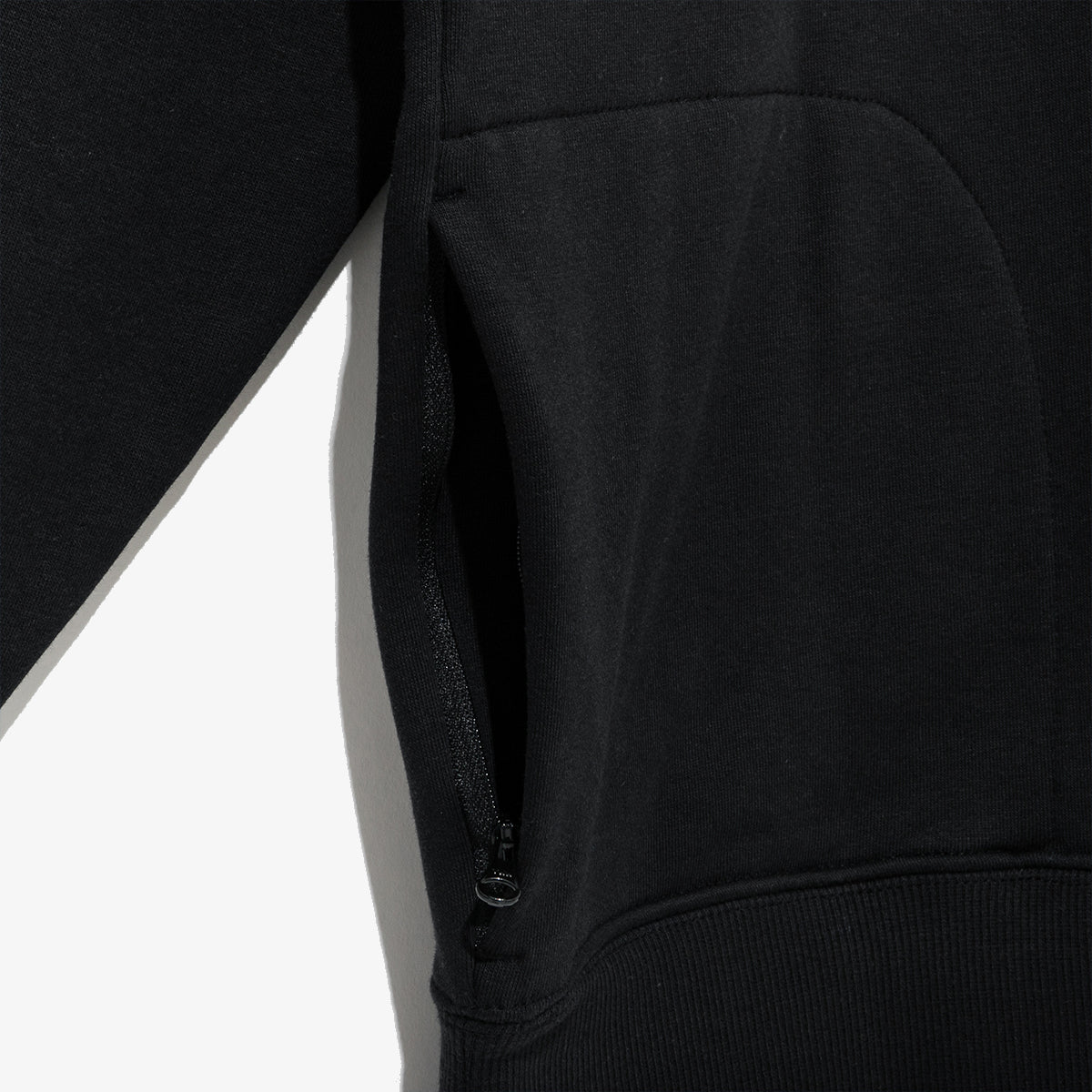 NEW ERA BLACK LABEL STRETCH BLACK SWEATSHIRT