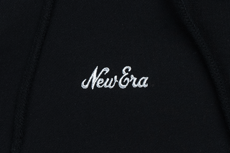 NEW ERA TIMELESS MINIMAL SCRIPT BLACK HOODIE