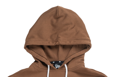 NEW ERA TIMELESS MINIMAL FLAG TOFFEE HOODIE