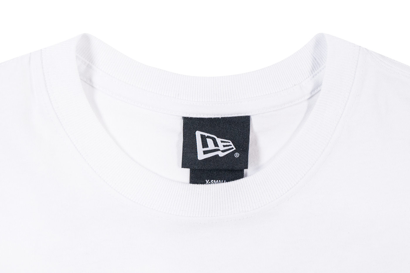 NEW ERA WINTER WHISPER WHITE SHORT SLEEVE T-SHIRT