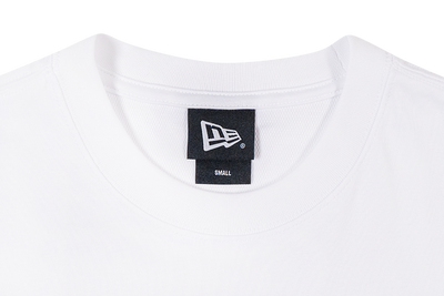 NEW ERA TONAL WHITE OVERSIZED SHORT SLEEVE T-SHIRT