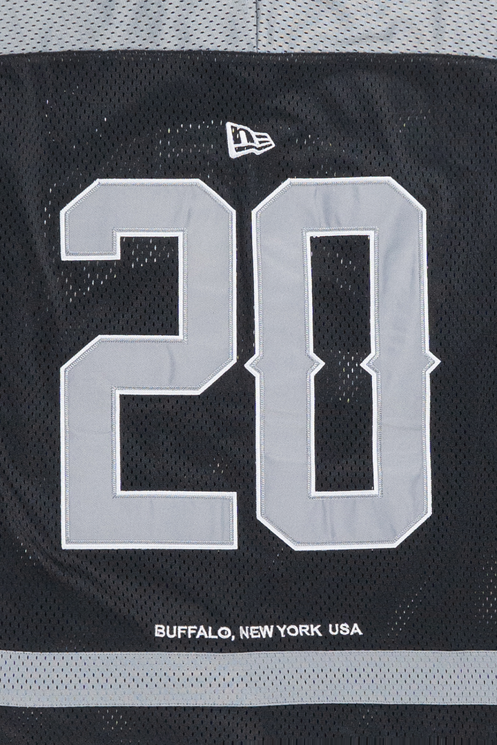14441066_OVERSIZED-HOCKEY-