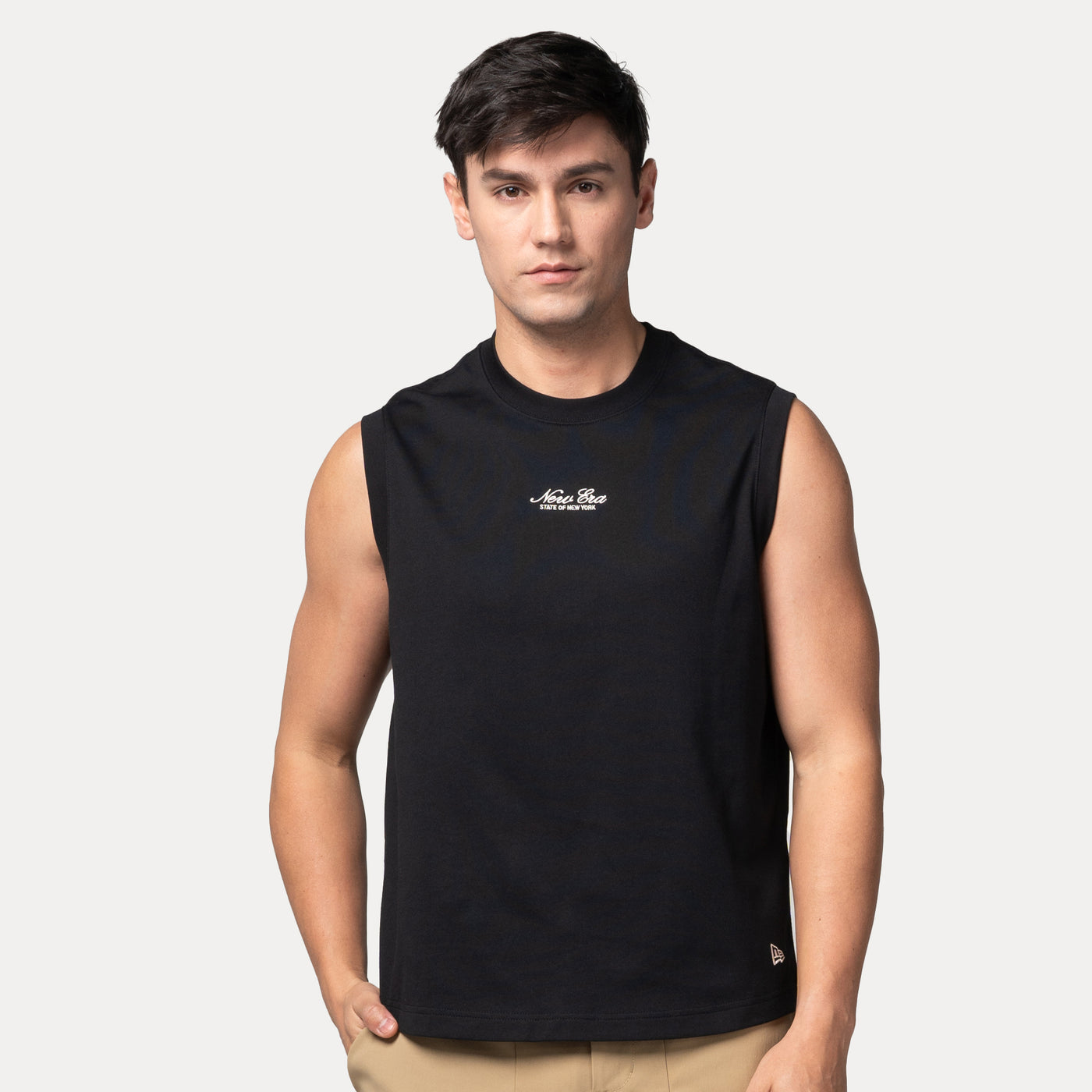 NEW ERA BASIC BLACK MUSCLE TANK