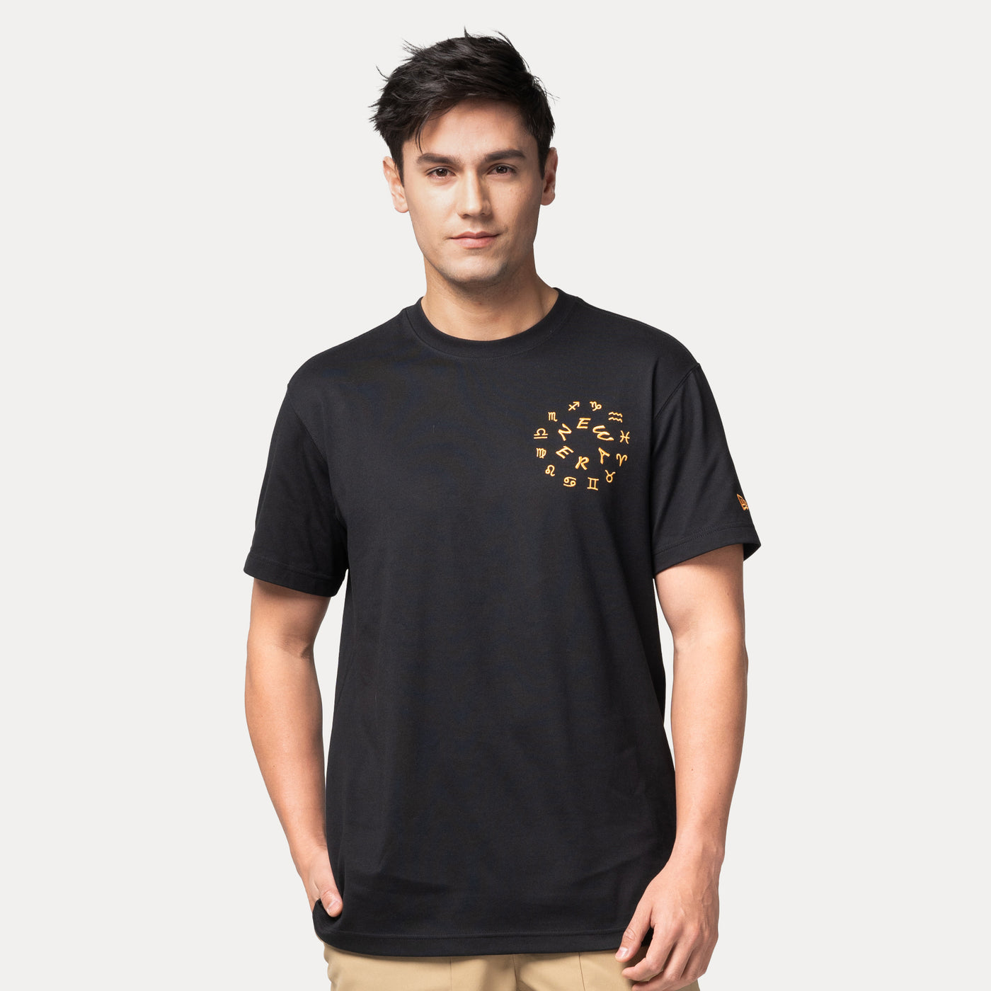 NEW ERA HOROSCOPE HORIZONS BLACK SHORT SLEEVE T-SHIRT