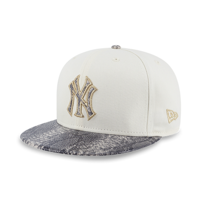 NEW YORK YANKEES YEAR OF THE SNAKE CHROME WHITE 9FIFTY CAP