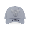 CHICAGO BULLS BASKETBALL TONAL PACK DOLPHIN GRAY 9FORTY AF CAP