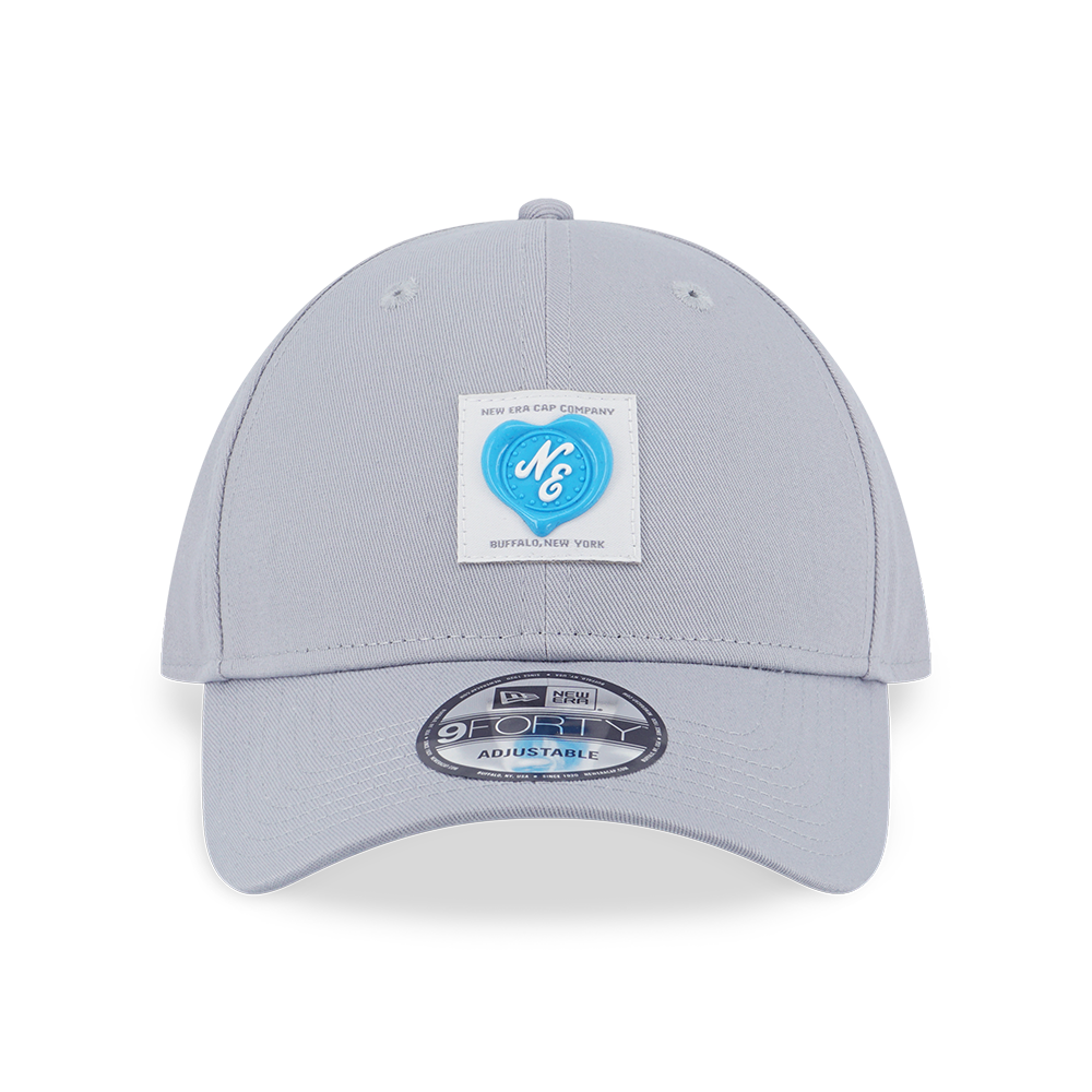 NEW ERA VALENTINE'S DAY DOLPHIN GRAY 9FORTY CAP